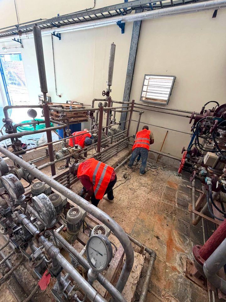 Engineering and project management on an industrial plant